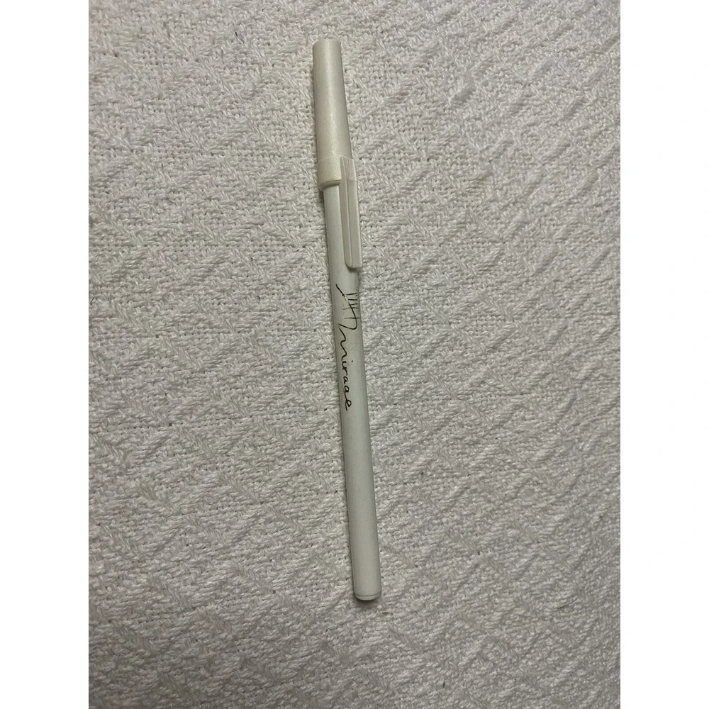 VNTG White Mirage Hotel Casino Las Vegas Ink Pen Ballpoint Gold Letters & Logo
